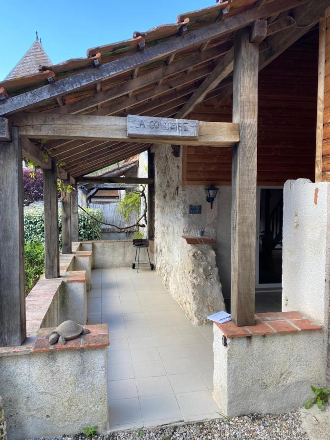 Hotel Domaine De Villot Sainte-Colombe-de-Villeneuve Esterno foto
