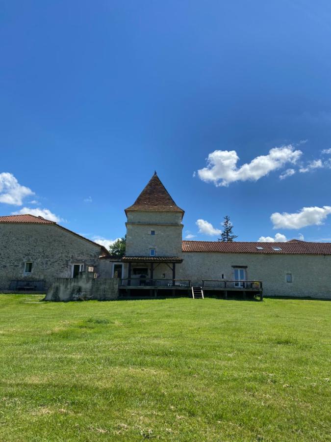 Hotel Domaine De Villot Sainte-Colombe-de-Villeneuve Esterno foto
