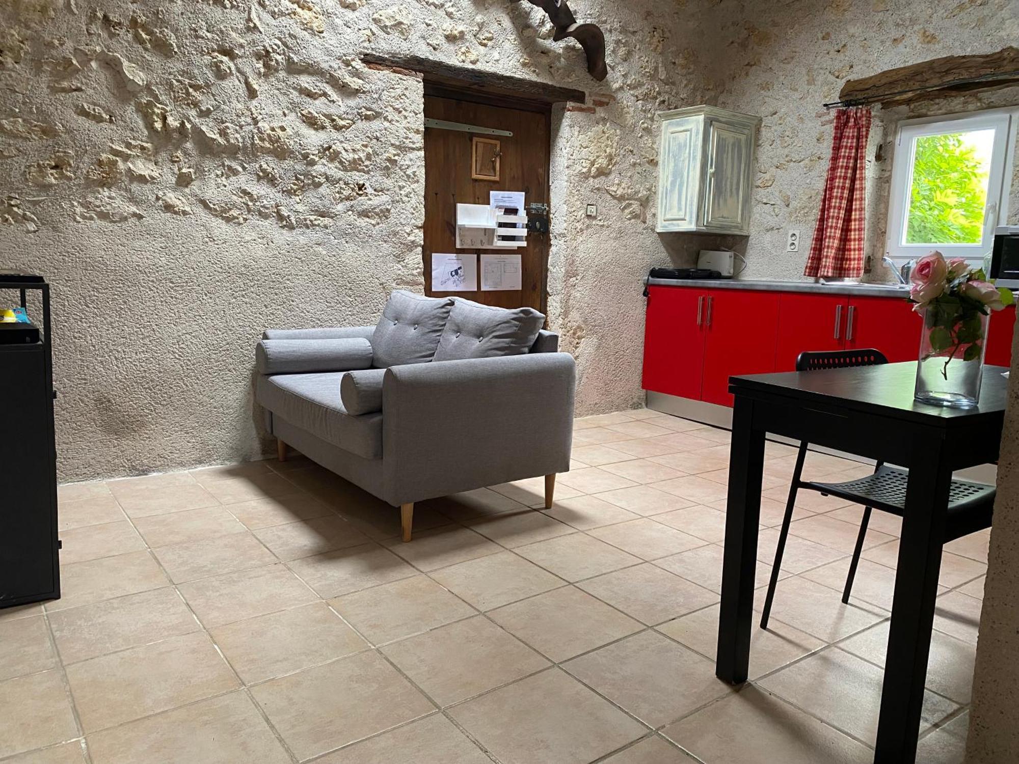 Hotel Domaine De Villot Sainte-Colombe-de-Villeneuve Esterno foto